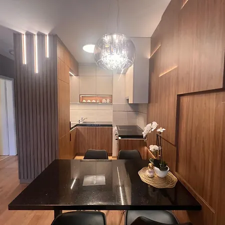 Апартаменты Karzo Lk 203